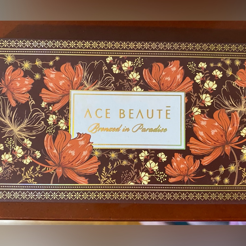 Ace Beaute Bronzed in Paradise palette